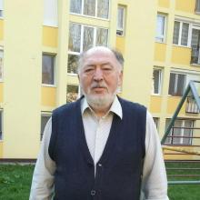 Simon Tibor Simon Tibor